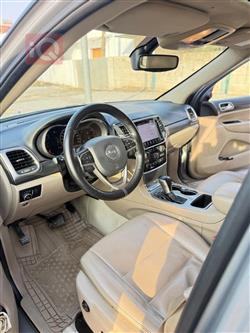 جيب جراند شيروكي